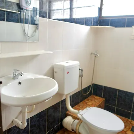 Ipoh Cozy Homestay For 10-13Pax Exterior photo