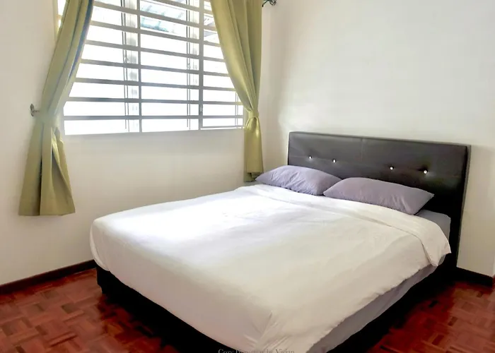 Ipoh Cozy Homestay For 10-13Pax