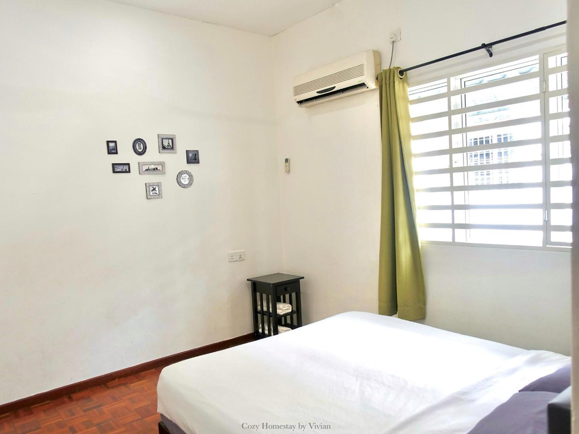 Holiday home Cozy For 10-13pax Ipoh